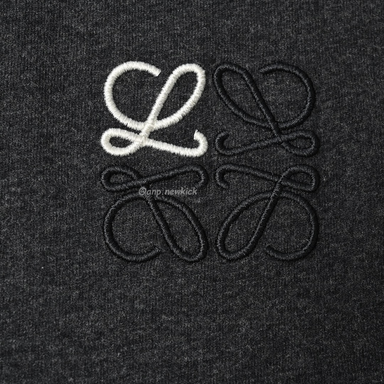 Loewe 24ss Two Tone Embroidered Logo Dark Gray Short Sleeved T Shirt (8) - newkick.org